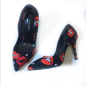 Rockstar Super Unique Kisses Heels Size 6 w/Patch